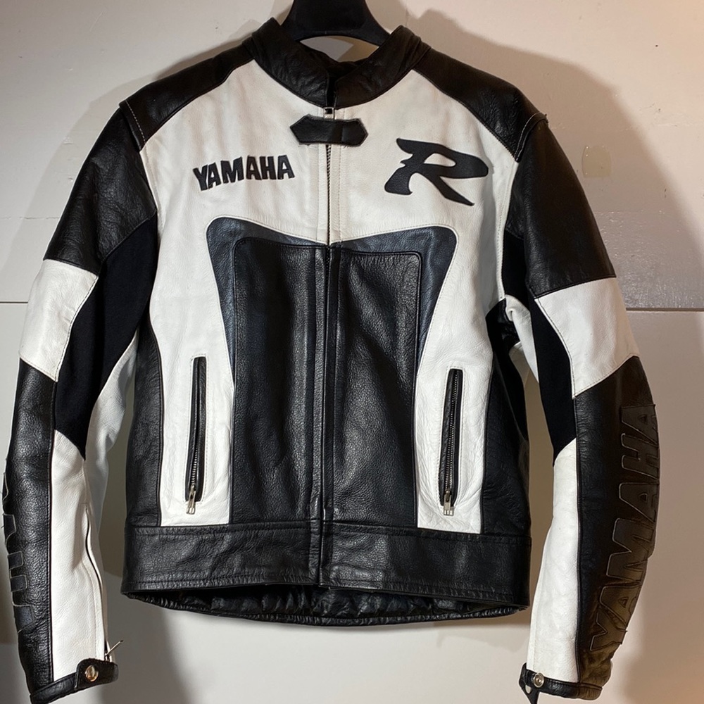 Motorcycle Racing Jacket, Leather, removable extra paddings shoulders, elbows